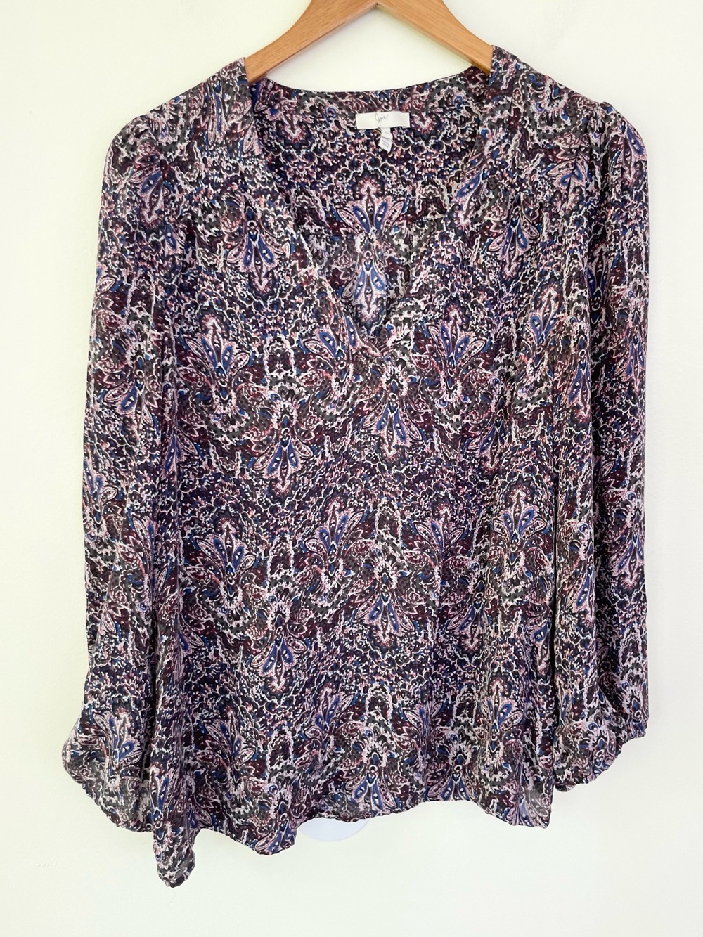 Joie Odette Paisley Print Peasant Style 100% Silk Blouse Long Sleeve M Medium - Picture 2 of 8